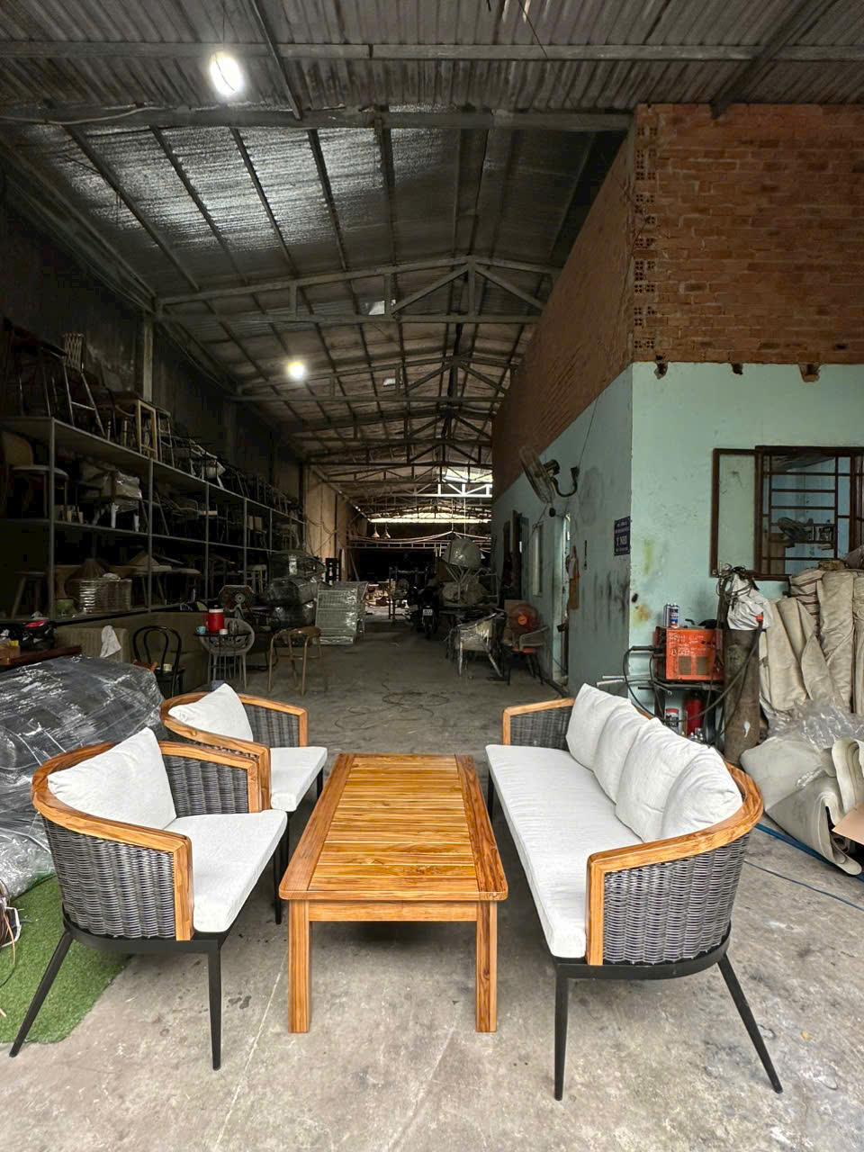 Bộ ghế sofa đan mây nhựa sân vườn đẹp