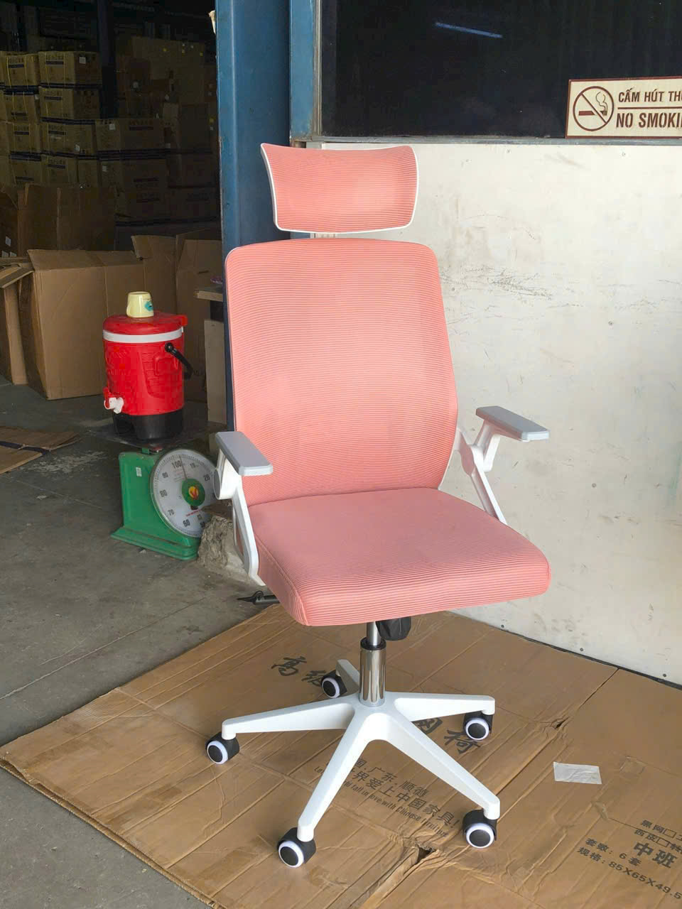 Ghế xoay nhân viên nữ màu hồng - Office chair Pink Colour cheapest!