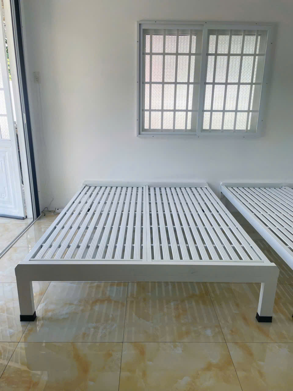 Giường sắt rẻ đẹp 1m x 2m; 1m2 x 2m; 1m4 x 2m ; 1m6 x 2m