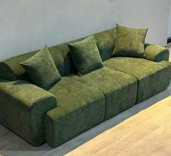 Sofa Vải Màu Xanh Rêu Hiện Đại – Sofa Phòng Khách Đẹp, Kích Thước 1m8 – 2m2