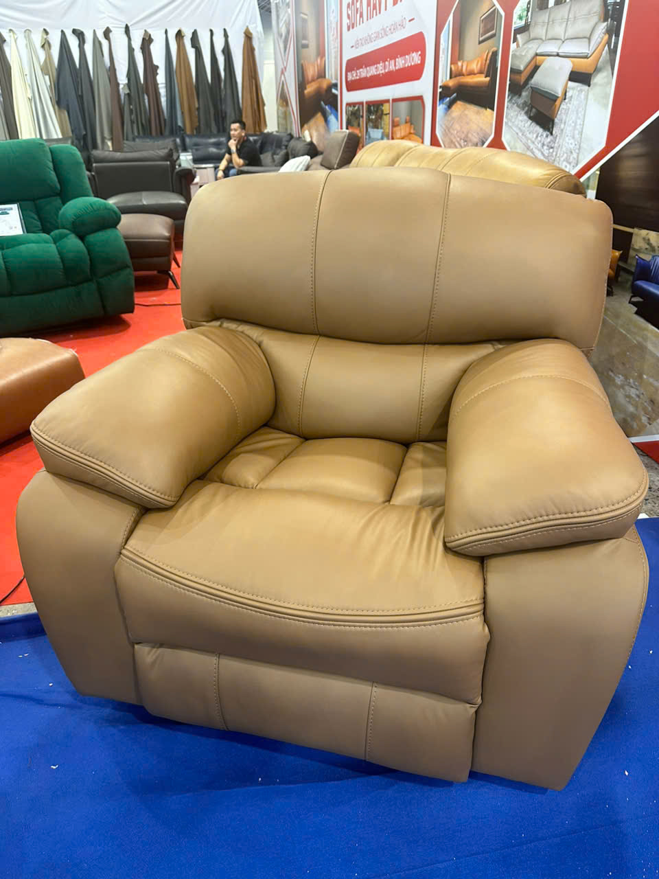 Sofa thư giãn chỉnh điện da bò mặt tiếp xúc VIP